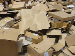 caixa de papelão sucata